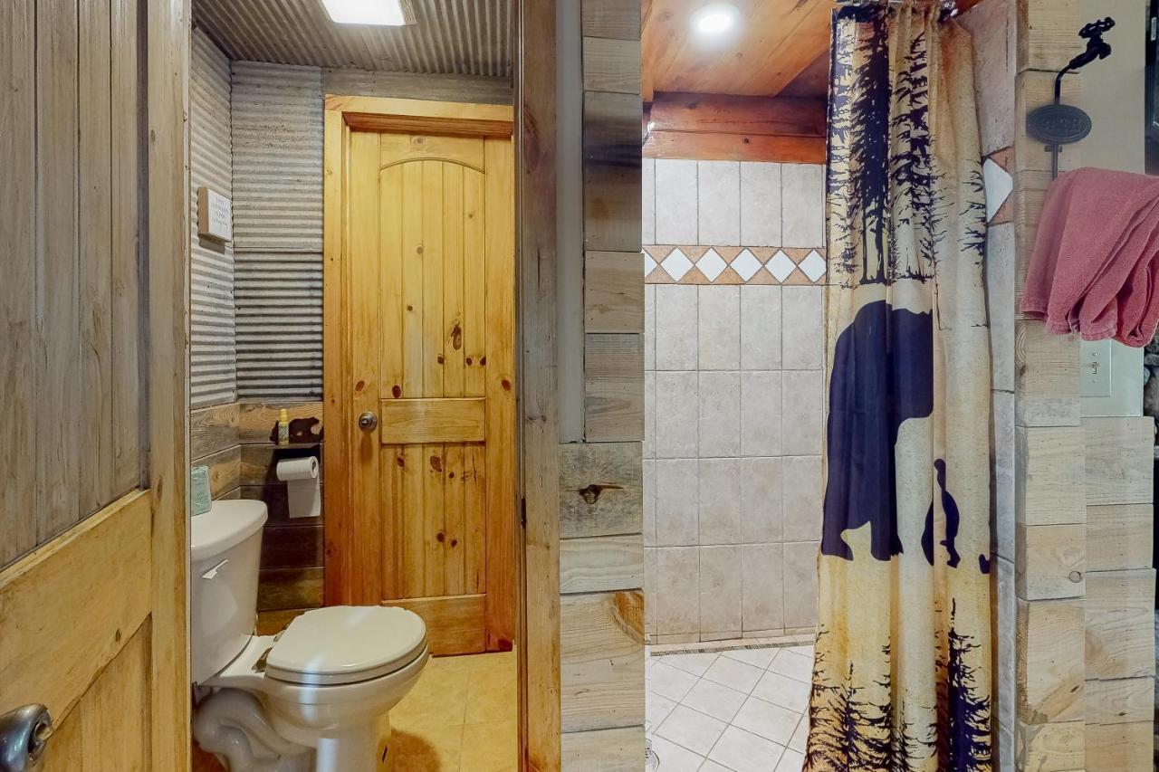 Bear Caves At Black Bear Cottages Sevierville Ngoại thất bức ảnh